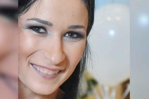 MLADA MAMA TIJANA IZ VRANJA BOLUJE OD MULTIPLE SKLEROZE: Njena jedina šansa je U RUSIJI, pomozimo!