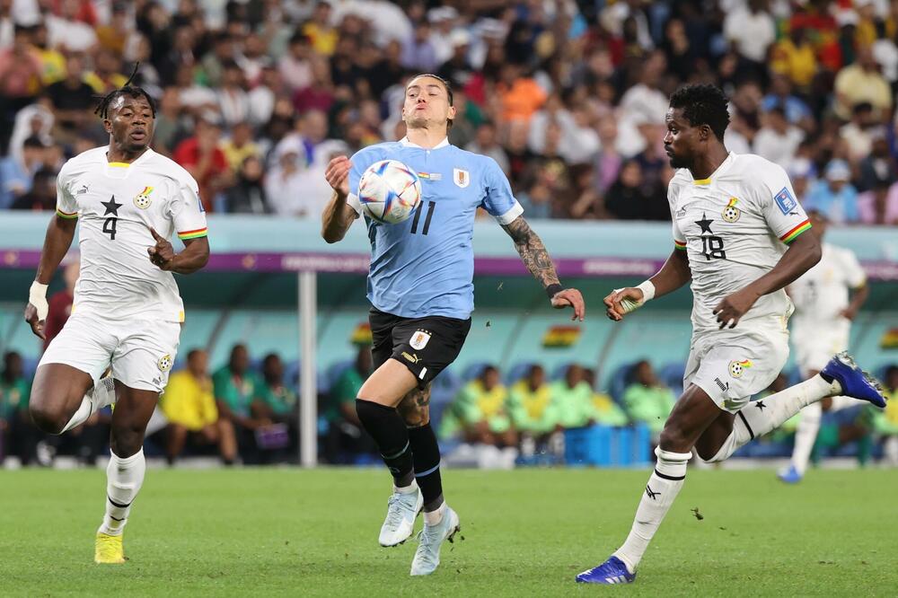 NOVI ŠOK U KATARU: Korejci izbacili Urugvajce sa SP, džaba pobeda nad Ganom