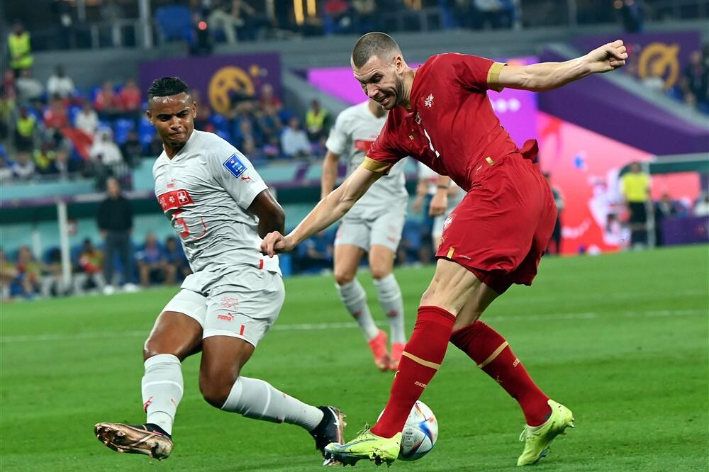 STRAHINJA PAVLOVIĆ OHRABRUJE SAIGRAČE I NAVIJAČE: Treba biti realan, ali...