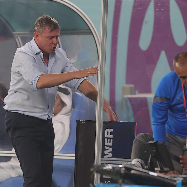 ŠTA SE MOTA U PIKSIJEVOJ GLAVI? Selektor Srbije u "paklu"! (FOTO)