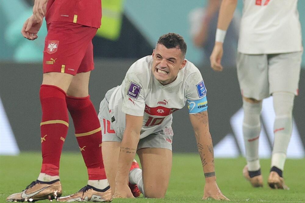 KAKO GA NIJE SRAMOTA? Granit Džaka se pravio LUD posle meča sa Srbijom!