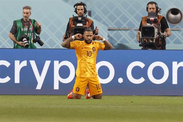 DEPAJ NAPUSTIO BARSELONU! Holanđanin na novoj adresi (VIDEO)