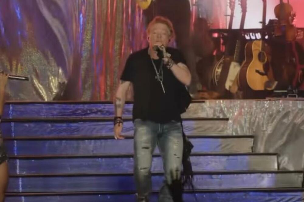 STRAŠNI DETALJI OPTUŽNICE PROTIV PEVAČA SADA SU DOSTUPNI SVIMA: Da li je MOGUĆE da se IŽIVLJAVAO nad devojkom?