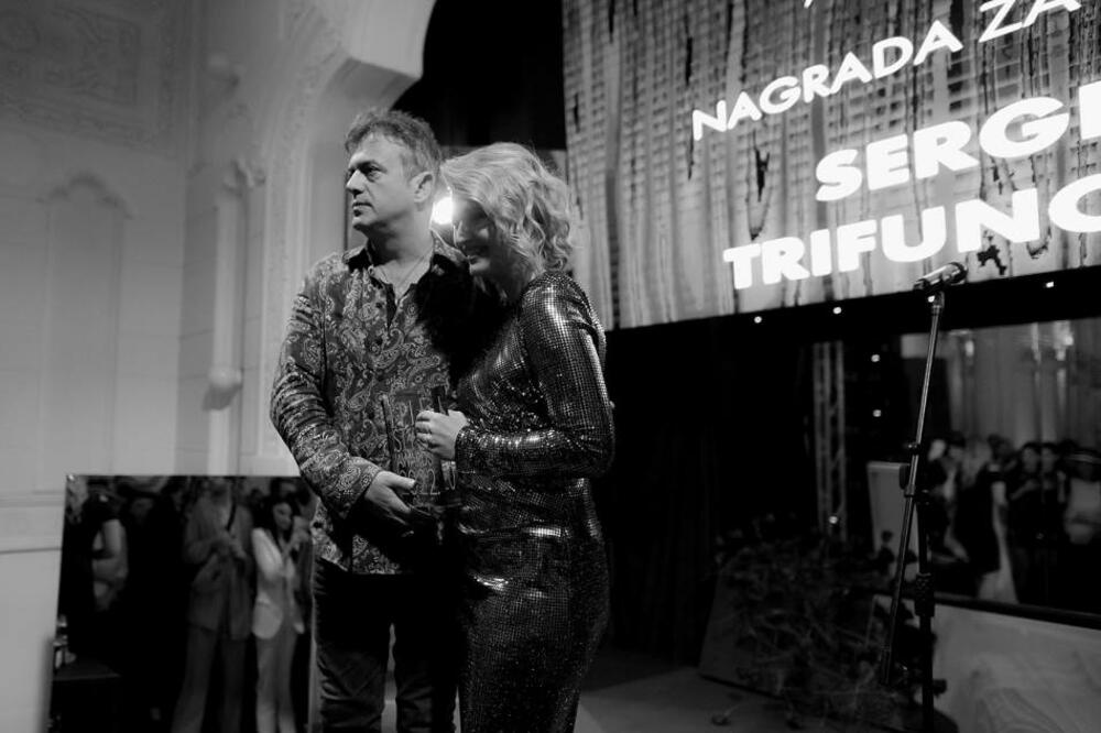 SERGEJ TRIFUNOVIĆ DOBITNIK ELLE STYLE AWARD PRIZNANJA ZA GLUMU: ''Čovek mora da bude u kontaktu sa detetom u sebi''