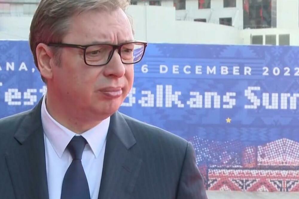 VUČIĆ U TIRANI: Dobro je što nema stradalih tokom upada u srpske opštine na severu Kosova