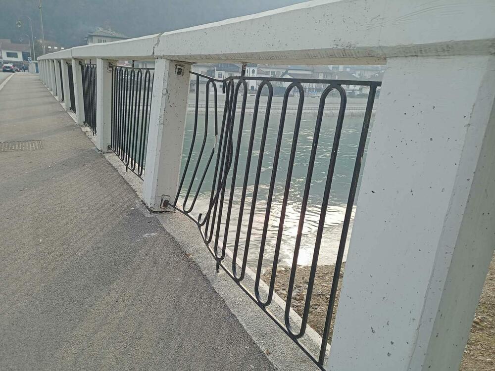 Oštećenja na mostu