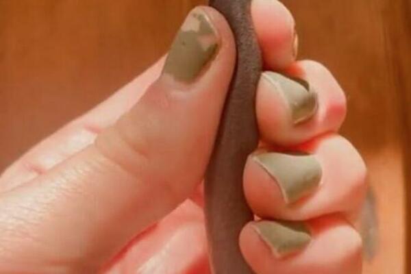 SMANJILA JE RAČUN ZA STRUJU UZ OVAJ BANALNI TRIK: Kuća joj je TOPLIJA NEGO IKAD, SADA JOJ SVI ZAHVALJUJU (VIDEO)