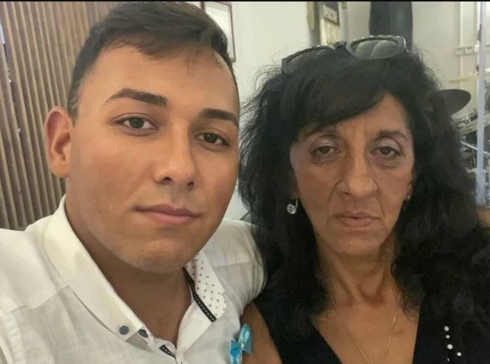 Neca Tik Tok, Julijana Lazić