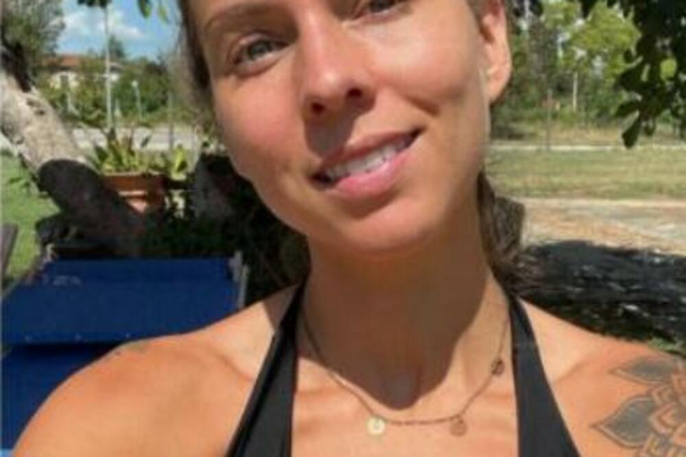 OVAKO IZGLEDA TELO ŽENE KOJA 5 GODINA JEDE SAMO SIROVU HRANU: Nećete verovati svojim očima (FOTO)