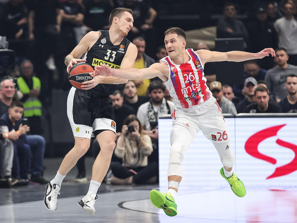 Danilo Anđušić, Nemanja Nedović, Košarka