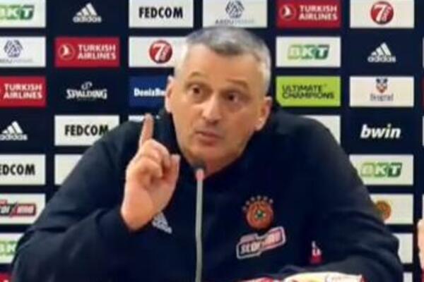 STIGAO NAJNOVIJI 'RADONJIZAM': Hit odgovor Dejana Radonjića novinaru posle slavlja Panatinaikosa (VIDEO)