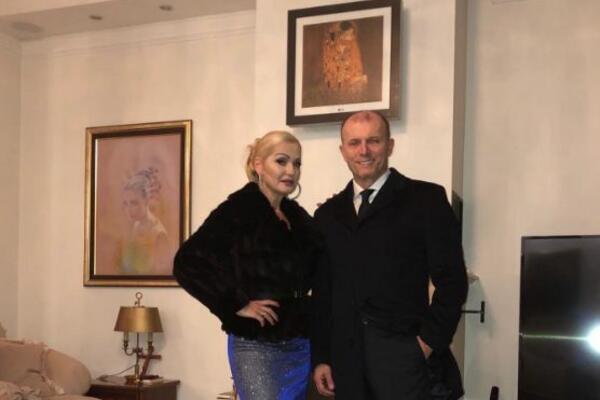 NAŠA PEVAČICA OTKRILA DA SE SLUČAJNO UDALA ZA FUDBALERA: Bio joj je RUŽAN, ali posle 1 stvari NIJE MOGLA NAZAD