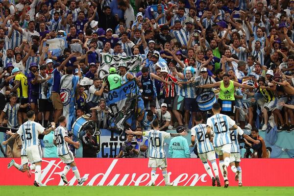 ARGENTINCI VEĆ U FINALU! Navijači "gaučosa" ODUVALI Hrvatsku (FOTO)