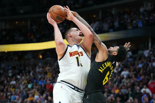 NESTVARNI NIKOLA JOKIĆ! Srbin upisao 80. tripl-dabl u NBA karijeri (VIDEO)