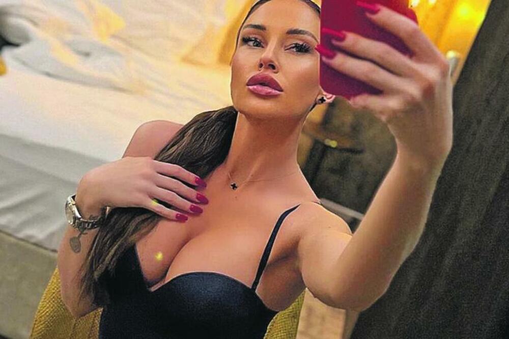 KAĆA ŽIVKOVIĆ IMA NOVOG DEČKA? KOMŠIJE SVE POTVRDILE: Kršni momak, EVO šta kažu za njega FOTO