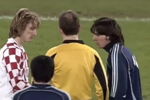 IMA NEKA TAJNA VEZA! Mesi i Modrić će 2006. pamtiti ZAUVEK, a 16 godina kasnije idu ZAJEDNO u penziju? (FOTO/VIDEO)