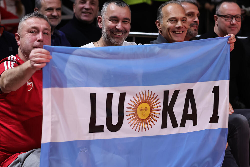 NESTVARNA SCENA U PIONIRU: Orilo se "Argentina, Argentina", a za sve je KRIV košarkaški Mesi! (VIDEO)