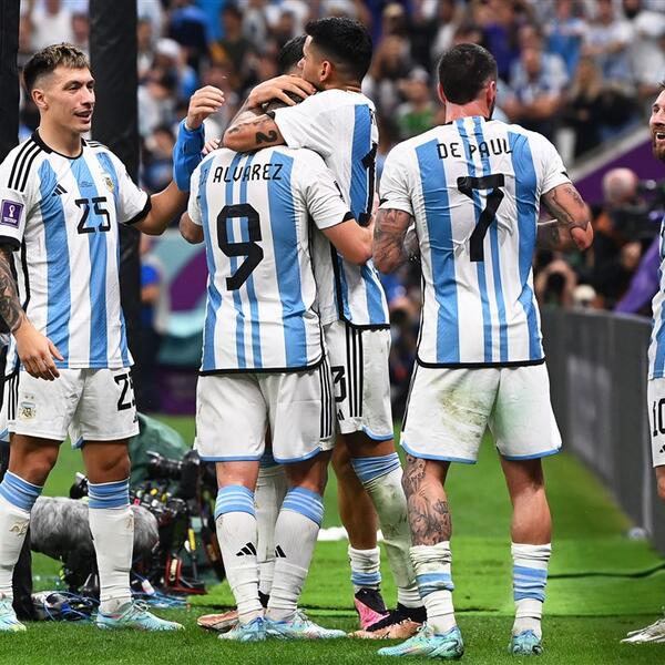GEST ARGENTINSKOG FUDBALERA KOJI JE ODUŠEVIO MNOGE: Dok su svi ostali slavili, on je uradio nešto sasvim suprotno!
