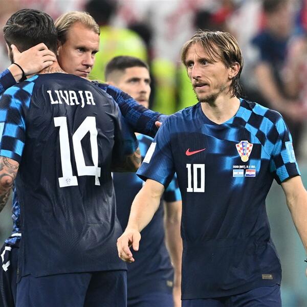 BRUKA I SRAMOTA! Hrvati vređali kapitena reprezentacije Luku Modrića! (VIDEO)