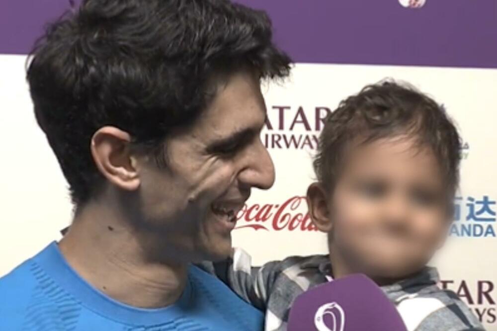 MALI ISAK JE APSOLUTNI HIT: Svi pričaju o PRESMEŠNOM potezu simpatičnog sina golmana Maroka! (VIDEO)