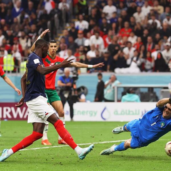 FRANCUZI PRESUDILI AFRIČKOJ SENZACIJI ZA NOVO FINALE: Marokance nije hteo gol, Mbape i družina idu na Argentince