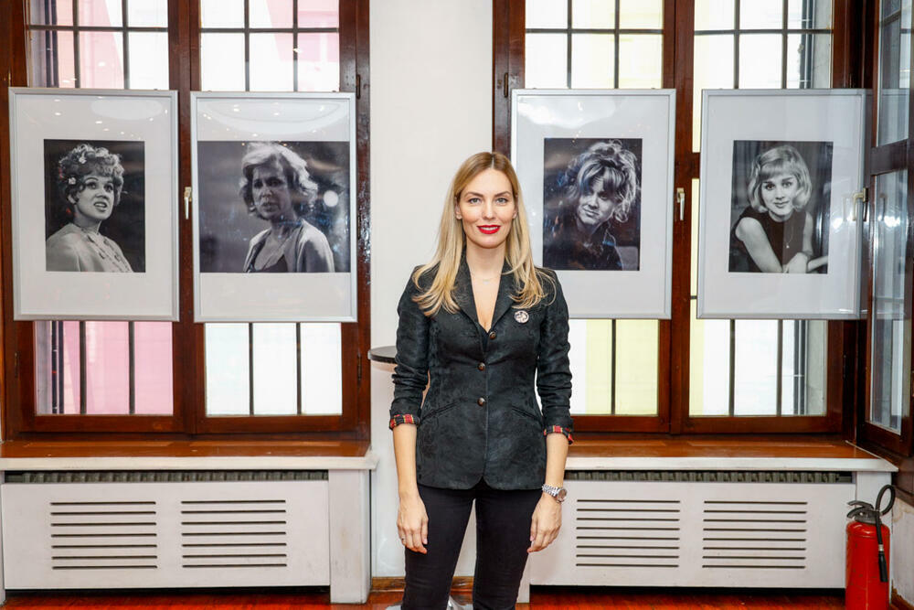 Kovačevićeva je govorila o komplikacijama koje su pratile obe njene trudnoće, te je otkrila da je po Mioninom rođenju glumica bila životno ugrožena