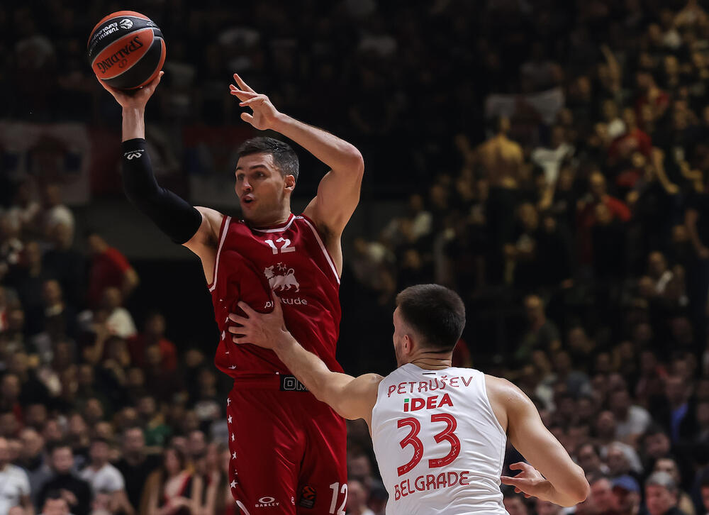 KK Crvena zvezda, Bili Beron, KK Olimpija Milano