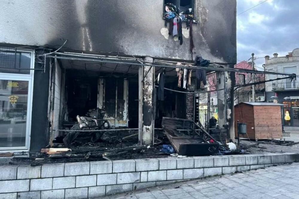 BUKNUO POŽAR U CENTRU VRANJA, VATRA "PROGUTALA" UGOSTITELJSKI LOKAL: Stihija zahvatila i stan iznad njega (FOTO)
