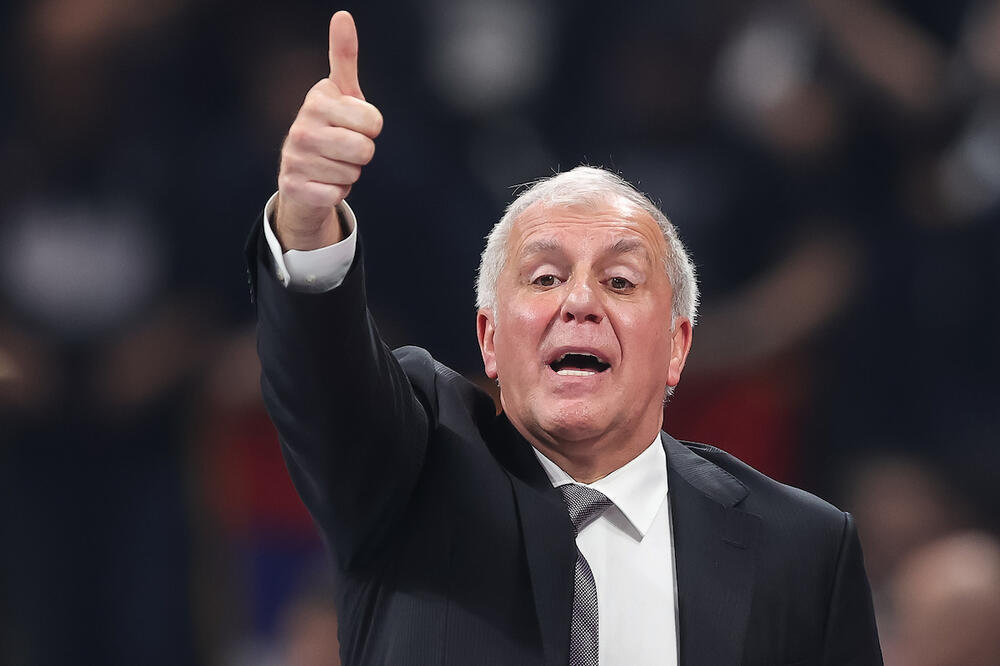 UDARIĆE OBRADOVIĆ NA ITUDISA: Trener Partizana ima DOBRE VESTI pred meč u Istanbulu - jedan igrač van tima