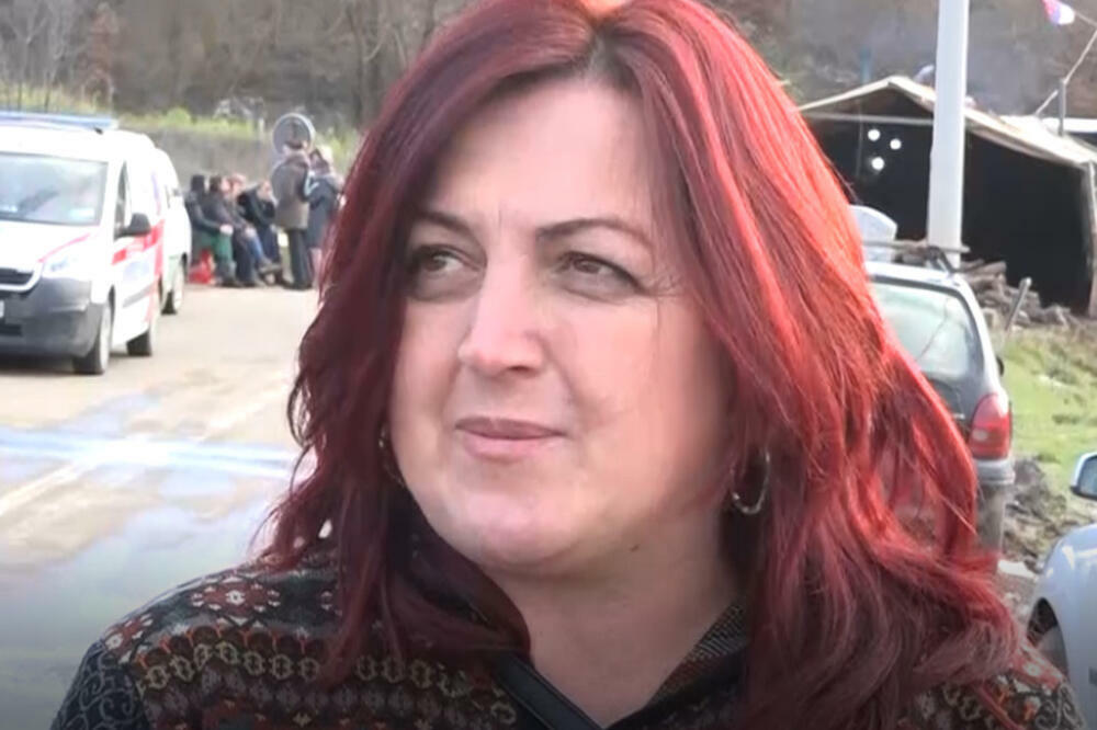 "1999. SU ME ISTERALI IZ RODNE KUĆE, A SADA NEKO PONOVO TO ŽELI!" Okupljeni na barikadama poslali snažnu poruku!