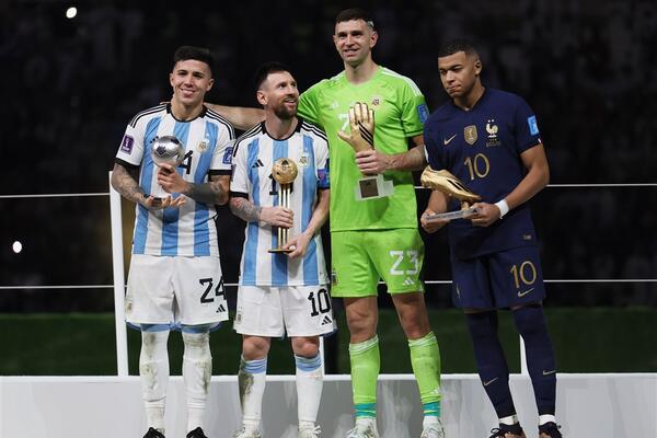 UŽASAN GEST ARGENTINCA! Fudbalski svet u šoku - tražio minut ćutanja za Mbapea! (VIDEO)