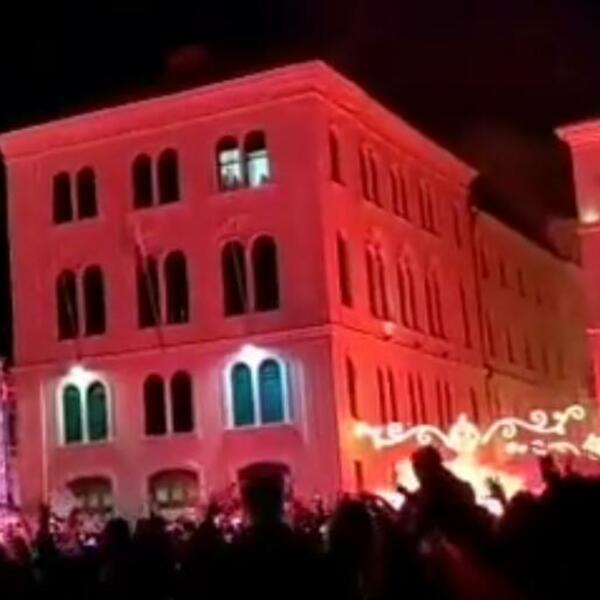 HRVATI PONOVO SLAVILI UZ TOMPSONA: Slavlje se nastavlja, ali i KONTROVERZE! (VIDEO)