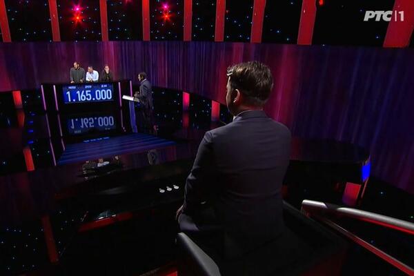 NESVAKIDAŠNJE LUDA "POTERA": Mrtva trka, završnica se posebno ZAHUKTALA!