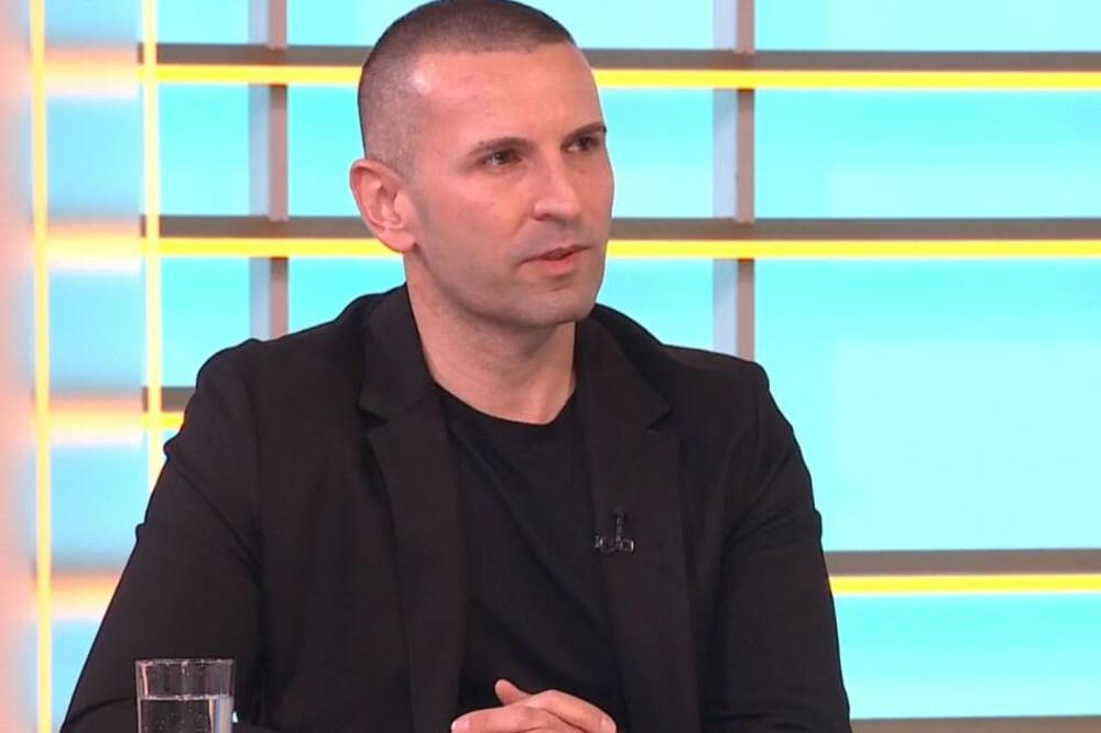 DEVOJKE U BEOGRADU OPSESIVNO ŽELE DA IZGEDAJU KAO LUTKE: Dr Kovačević - prćast nos i mačkaste oči u 40. DOĐU GLAVE!