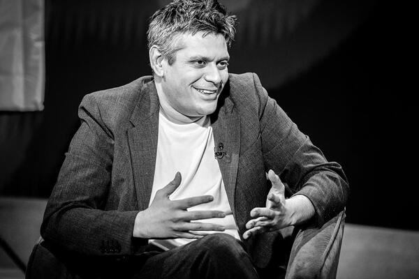 KAKVA SE SIMBOLIKA KRIJE? Po jednom detalju su PREPOZNALI LAĆINO TELO, godinu dana se TAJILO: Novi detalji SMRTI