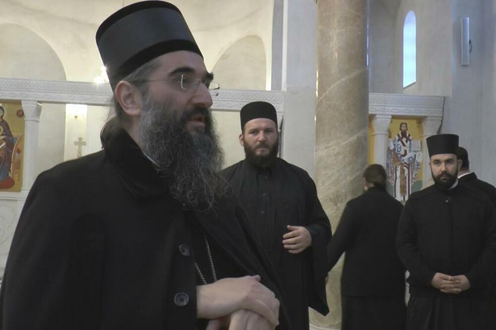 1 VELIKI GREH SVI SRBI PRAVE TOKOM VASKRŠNJEG POSTA: Nikako, ali nikako ne smete da ga prekršite jer...