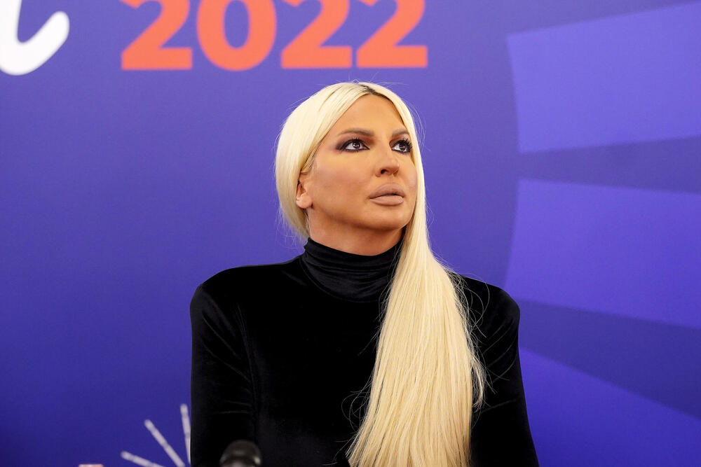 Jelena Karleuša ponudila pomoć Futi