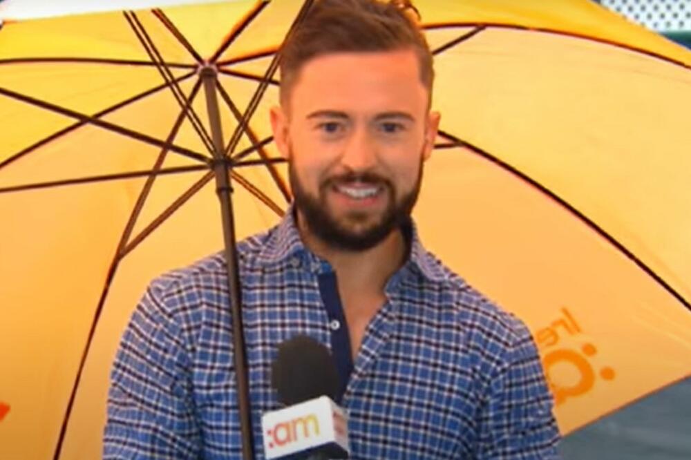 NOVINAR JE IZVEŠTAVAO USRED EMISJE UŽIVO, KAD JE SVE KRENULO PO ZLU: Ovakav snimak se ne zaista retko viđa (VIDEO)