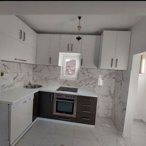 Evo koliko košta kompletna izrada kuhinje po meri: Majstor otkrio cene materijala, ali i koliko uzimaju za ruke!