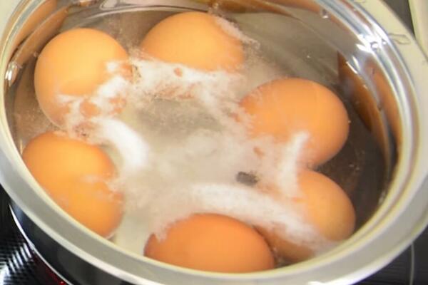 SAMO OVAKO ŽUMANCE NIKADA NEĆE POZELENETI:Ovo je jedini pravilan način za kuvanje jaja