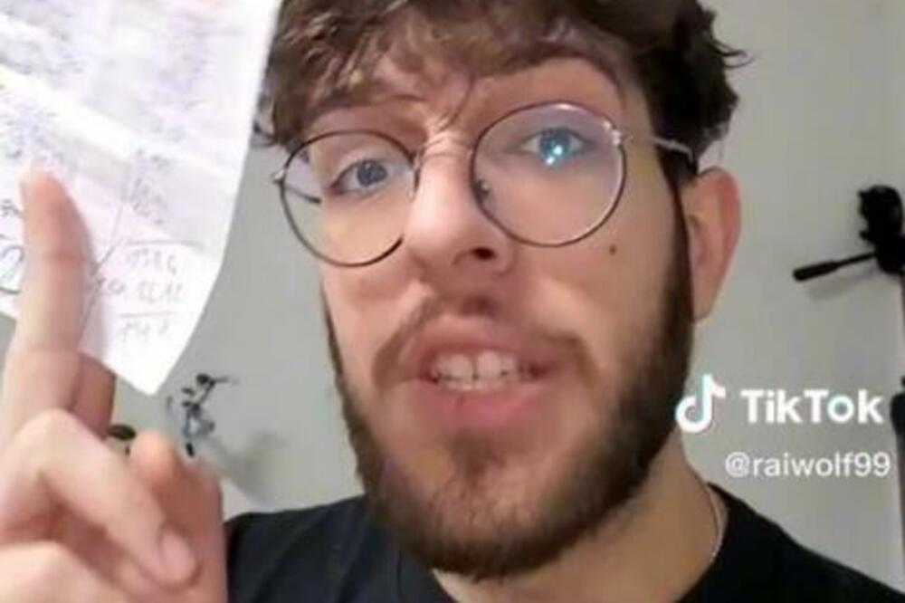 SLAVU SPREMIŠ ZA OVE PARE: Vule je jeo SRPSKE specijalitete u Njujorku, a onda je POGLEDAO RAČUN i imao ŠTA DA VIDI