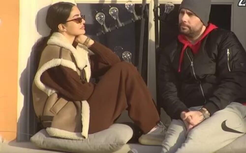 Zvezdan Slavnić, Aneđela Đuričić