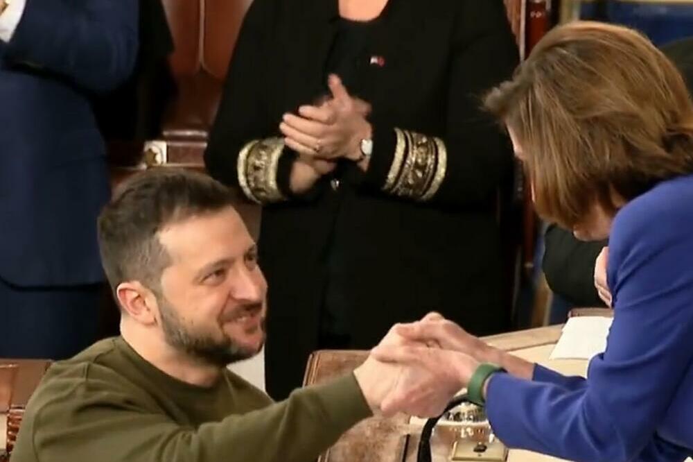 ZELENSKI ODRŽAO ISTORIJSKI GOVOR U AMERIČKOM KONGRESU: Usledile su reakcije moćnika!