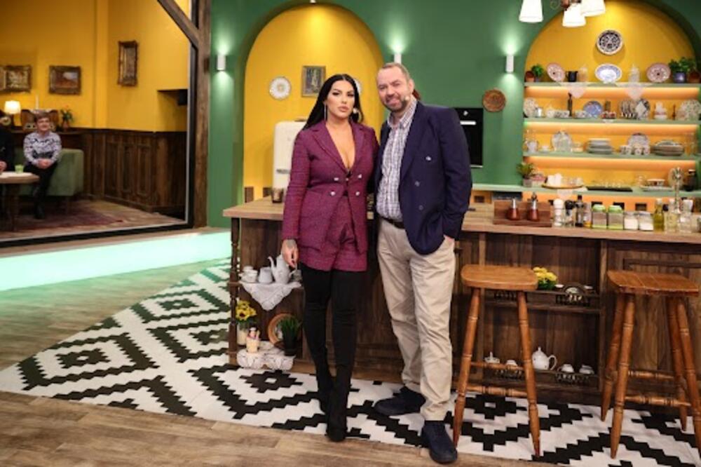 EVA RAS I LJILJA STANIŠIĆ ODMERILE KULINARSKE SNAGE: Ne propustite kuvanje s poznatima u emisiji "Majke i snajke"