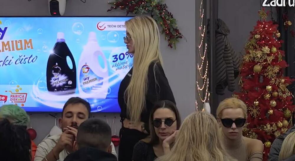 Aleksandra Nikolić, Filip Car