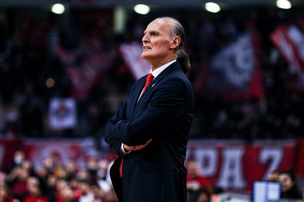 DUŠKO GA ODLIČNO POZNAJE! Zvezdi neće biti lako, u trci za potpis Efes i Olimpija Milano (VIDEO/FOTO)