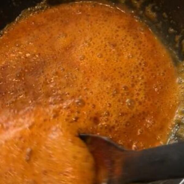 SELJAČKA ZAPRŠKA ZA KROMPIR ČORBU: Domaćica otkrila kako je sprema, od sada ćete i vi kuvati SAMO NA OVAJ NAČIN