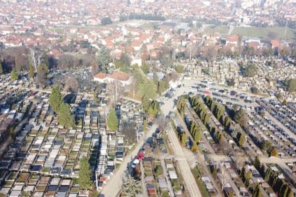 "PROLAZE POVORKE, ČUJEMO PLAČ...": Petrovići iz Čačka se našli u JEZIVOM PROBLEMU, evo ZAŠTO! (FOTO)