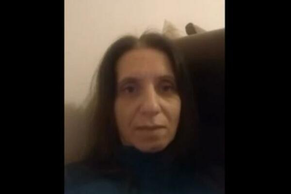 PROFESORKA KOJOJ SU UČENICI IZMAKLI STOLICU DRŽAĆE SAMO JEDAN ČAS U ŠKOLI! Platu će zarađivati u biblioteci