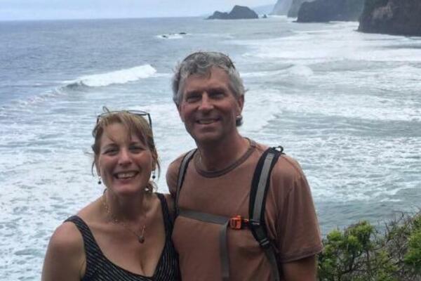 KRISTINA JE KRENULA DA ZARONI U VODU, A PAR SEKUNDI KASNIJE MUŽ JE PRIMETIO ČUDNU STVAR: Odmah je KRENUO za NJOM